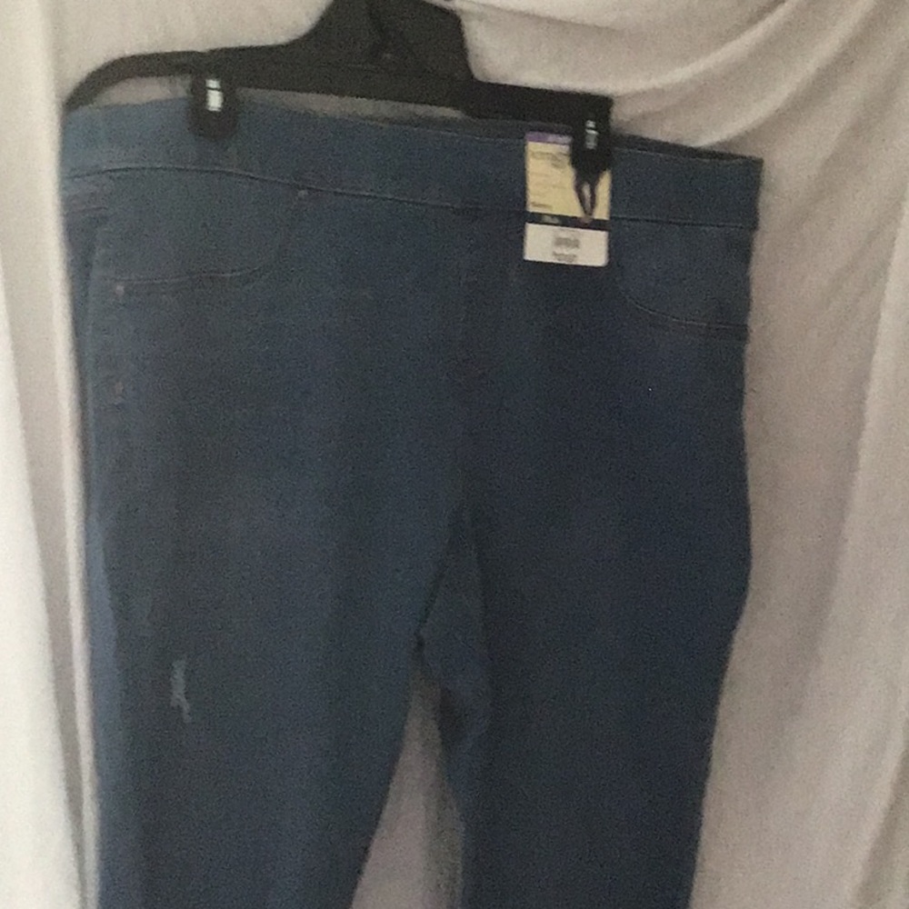 Woman capris
